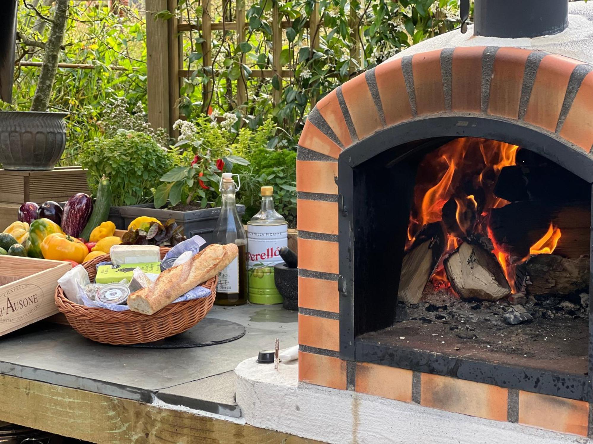 Dragonfly Glamping Spa Retreat Ashford  Exteriör bild