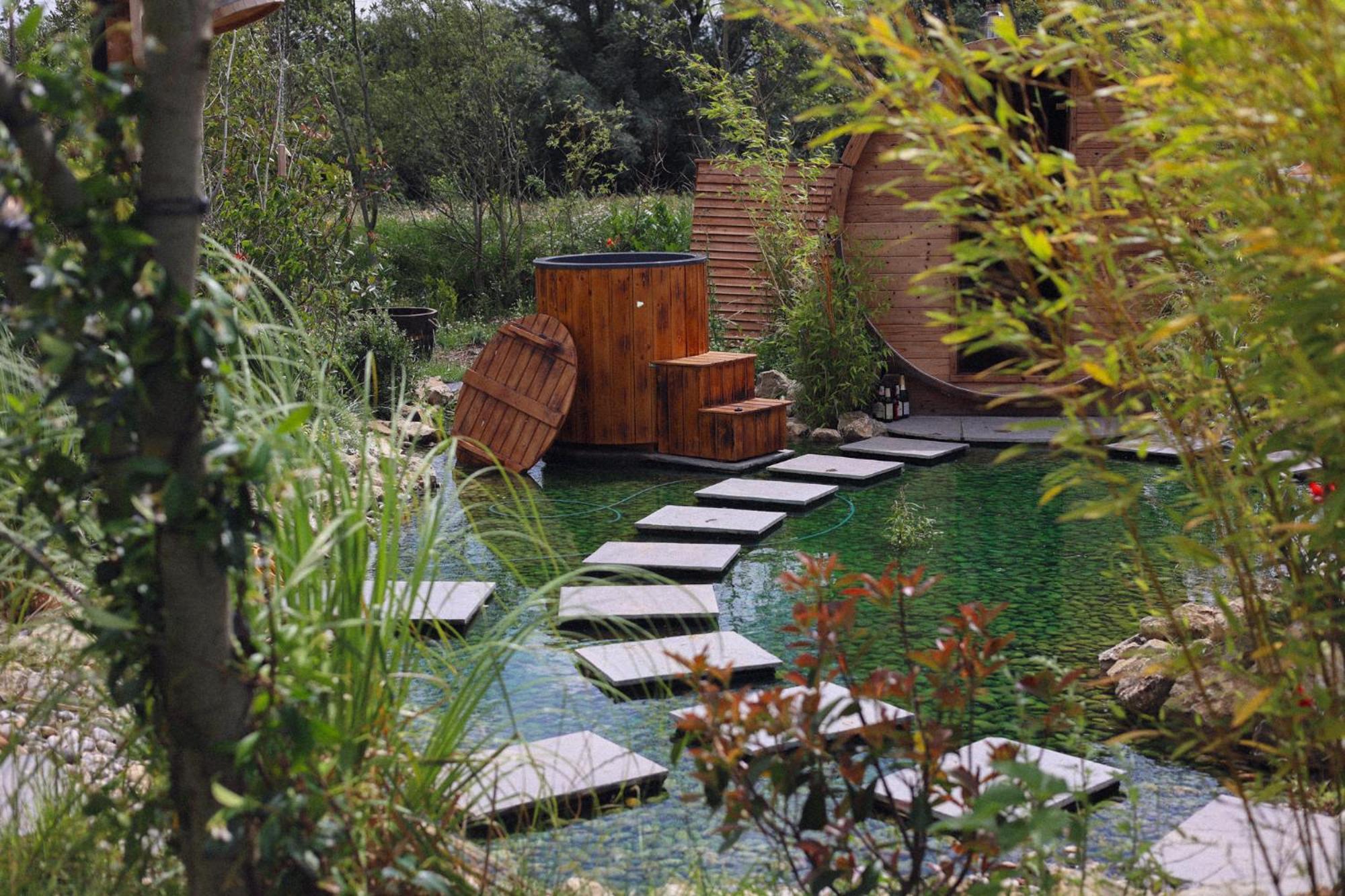 Dragonfly Glamping Spa Retreat Ashford  Exteriör bild